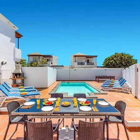 Helena By Πουέρτο Ντελ Κάρμεν