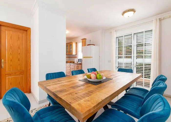 Helena By וילה פוארטו דל כרמן