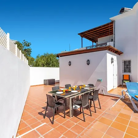 Helena By * פוארטו דל כרמן